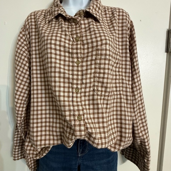 American Eagle Outfitters Other - American Eagle Soft Flannel Plaid size Medium